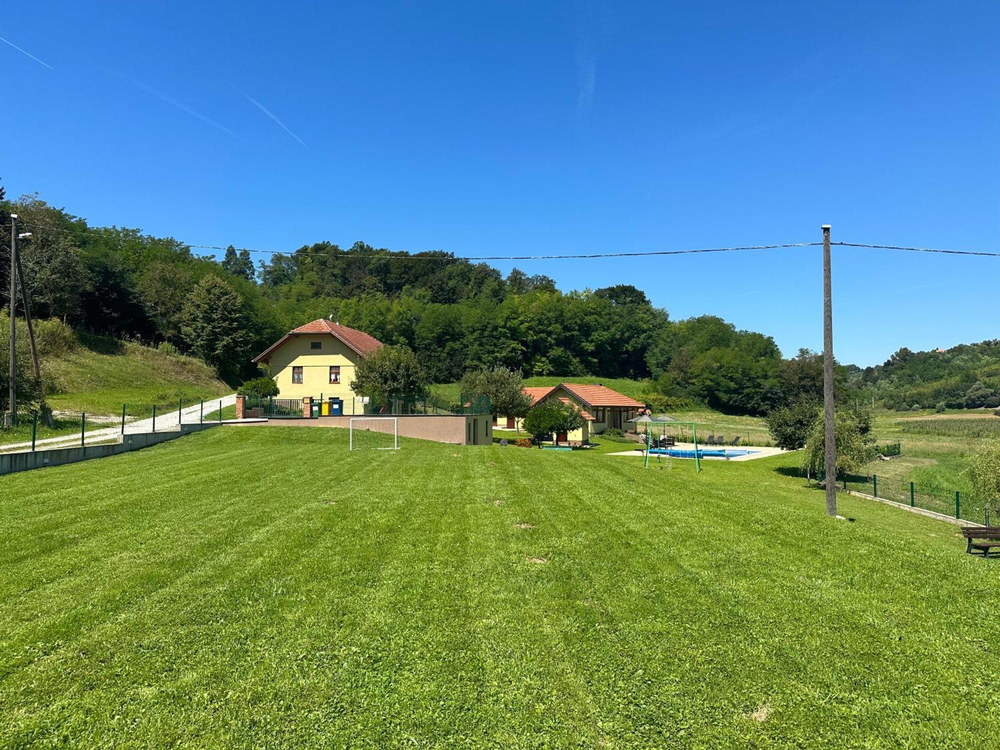 Ruralna Kuca 'Villa Zagorka' Za Odmor Sa Bazenom I Bocalistem Donja Pacetina Exterior foto